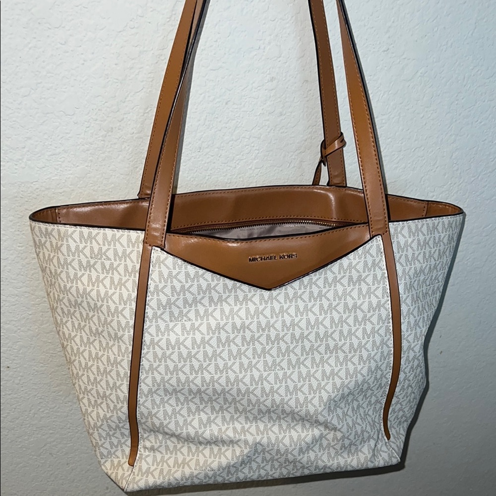 Michael Kors Elegant Brown and Cream Tote with Leather Trim